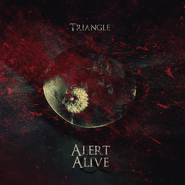 Triangle - Alert & Alive [CD]/IDE